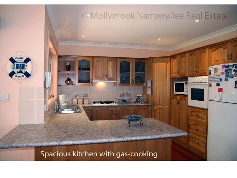 50 Linden  Way, Mollymook NSW 2539