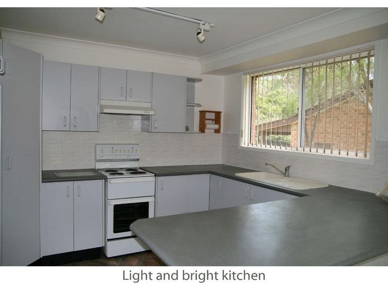 36 Lockhart Ave, Mollymook NSW 2539