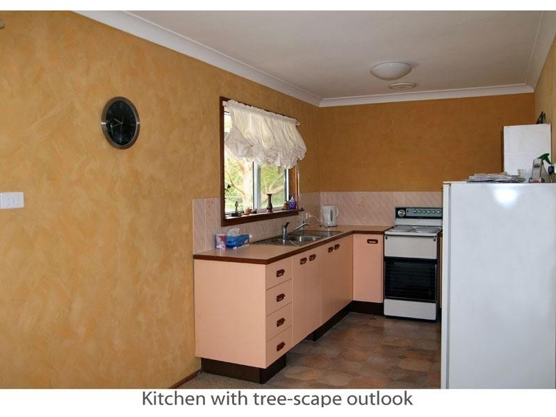 35 Bushland Ave, Mollymook NSW 2539