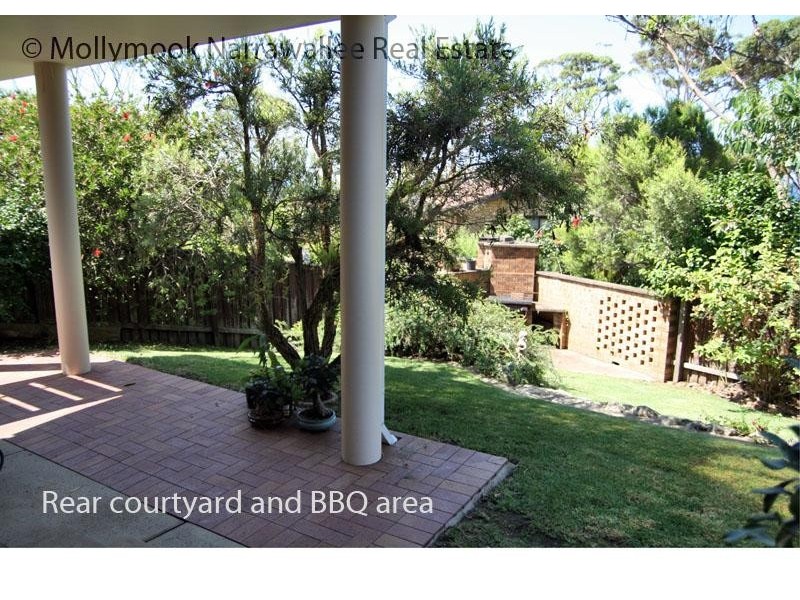 16 Booth  Ave, Narrawallee NSW 2539