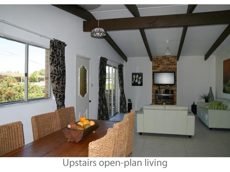 5 Parkinson St, Narrawallee NSW 2539