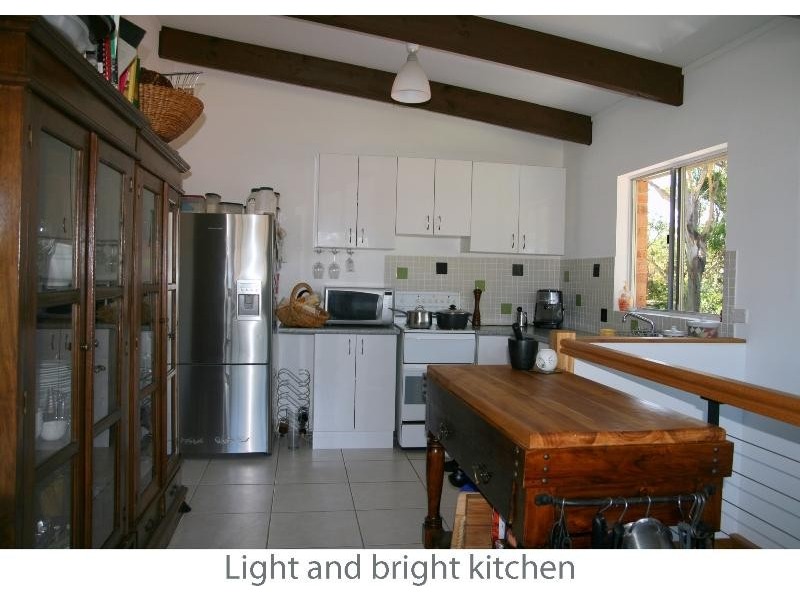 5 Parkinson St, Narrawallee NSW 2539