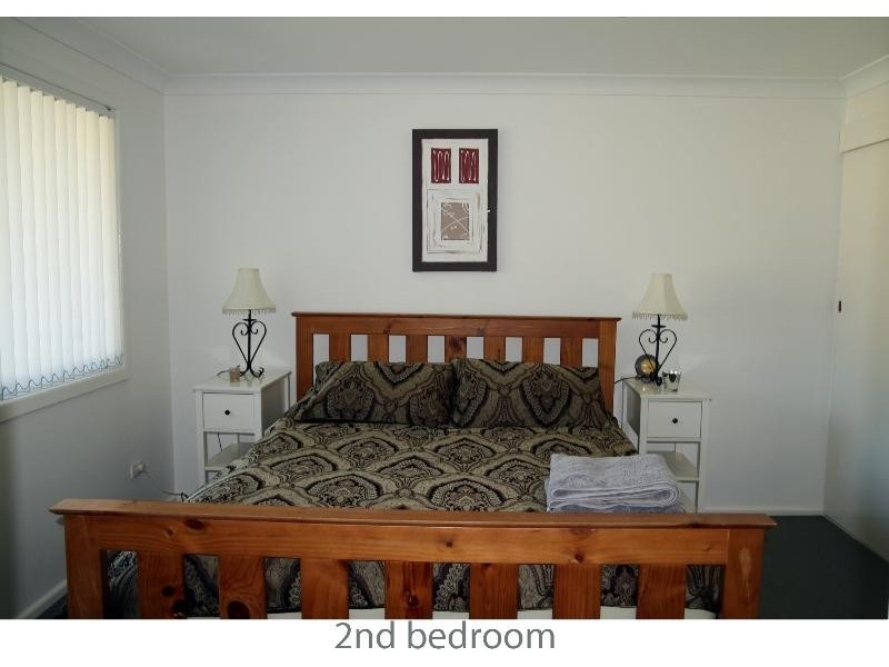 5 Parkinson St, Narrawallee NSW 2539