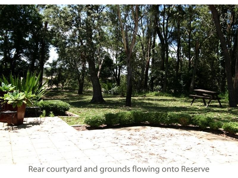 14 Macleay St, Narrawallee NSW 2539