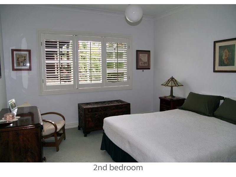 160 Leo Dr, Narrawallee NSW 2539