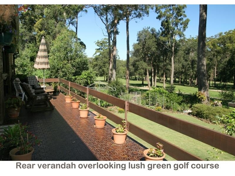 37 Clyde St, Mollymook NSW 2539