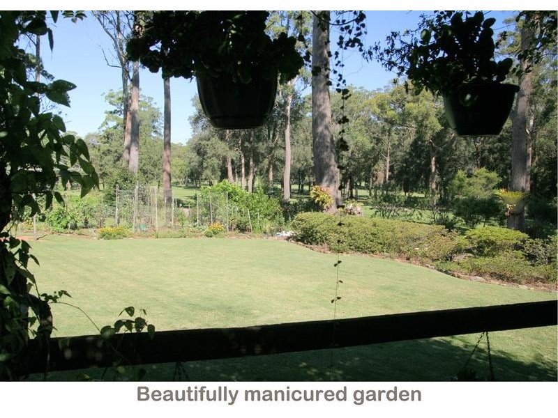 37 Clyde St, Mollymook NSW 2539