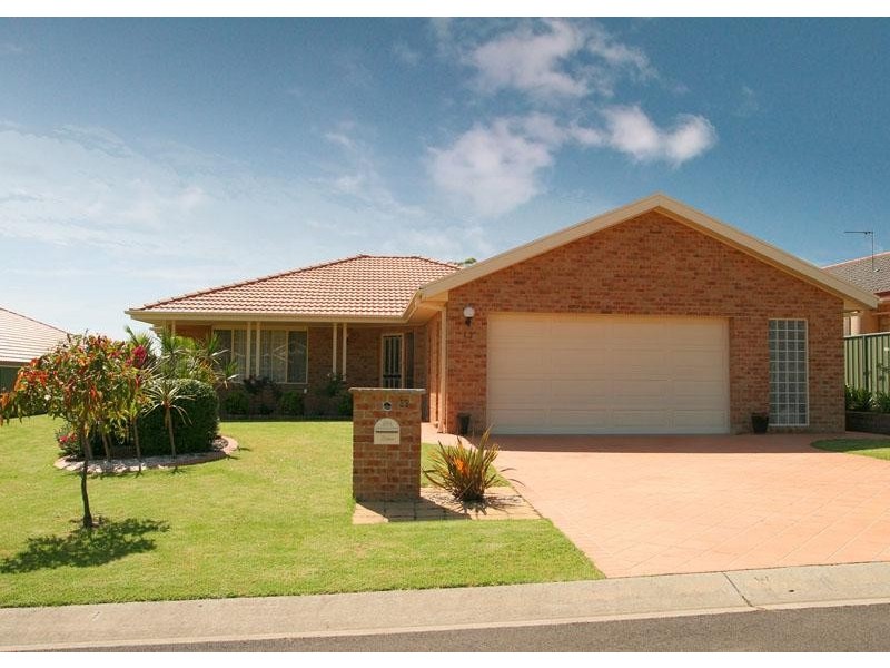 17 Forest Oak Ave, Ulladulla NSW 2539