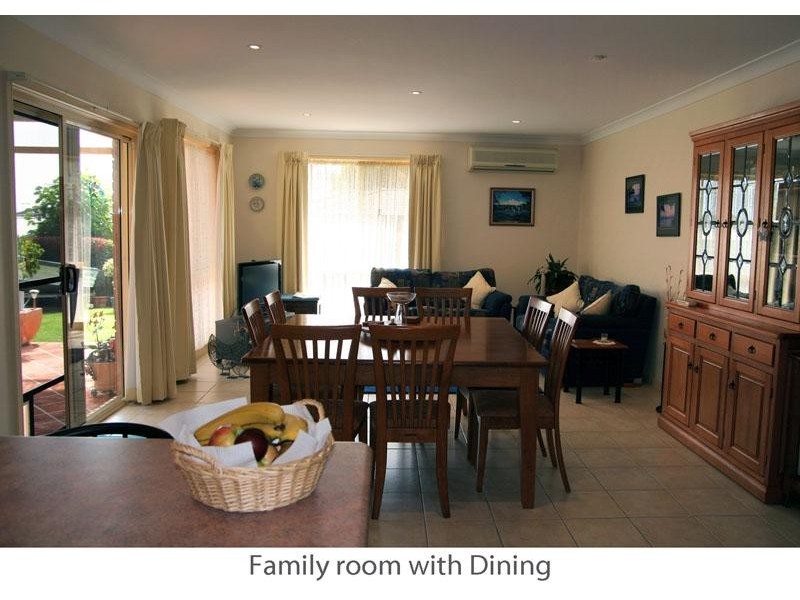 17 Forest Oak Ave, Ulladulla NSW 2539