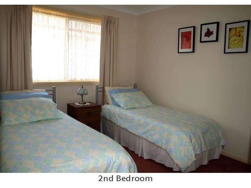 17 Forest Oak Ave, Ulladulla NSW 2539