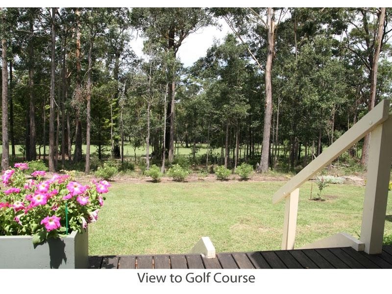 19 Yarrawonga Dr, Mollymook NSW 2539