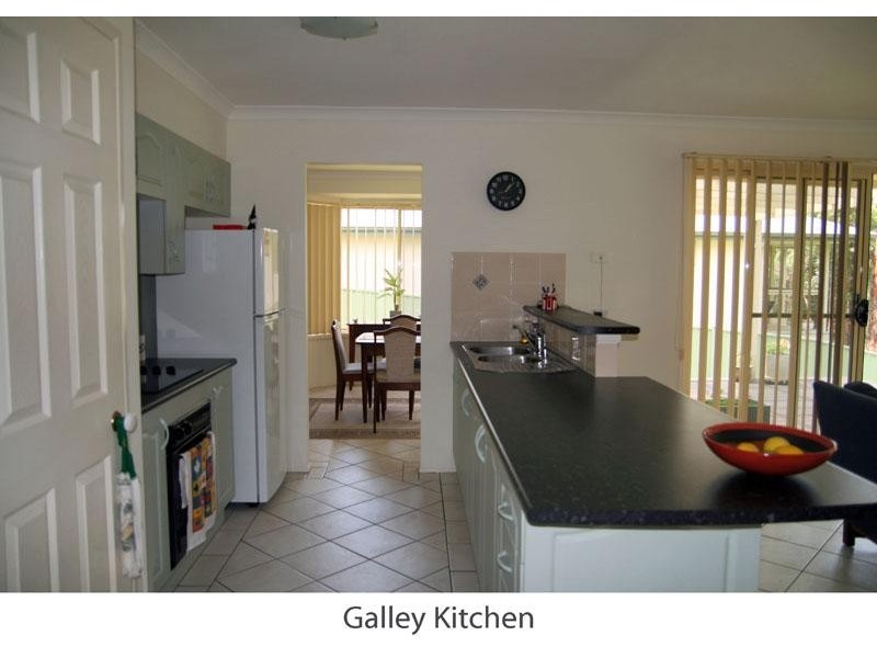 19 Yarrawonga Dr, Mollymook NSW 2539