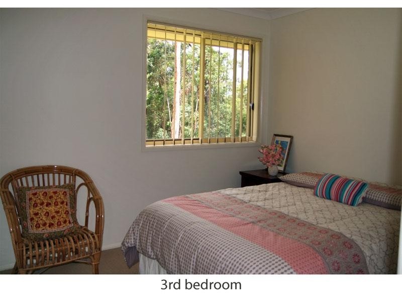 19 Yarrawonga Dr, Mollymook NSW 2539