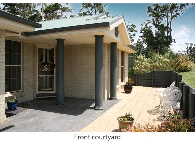 19 Yarrawonga Dr, Mollymook NSW 2539