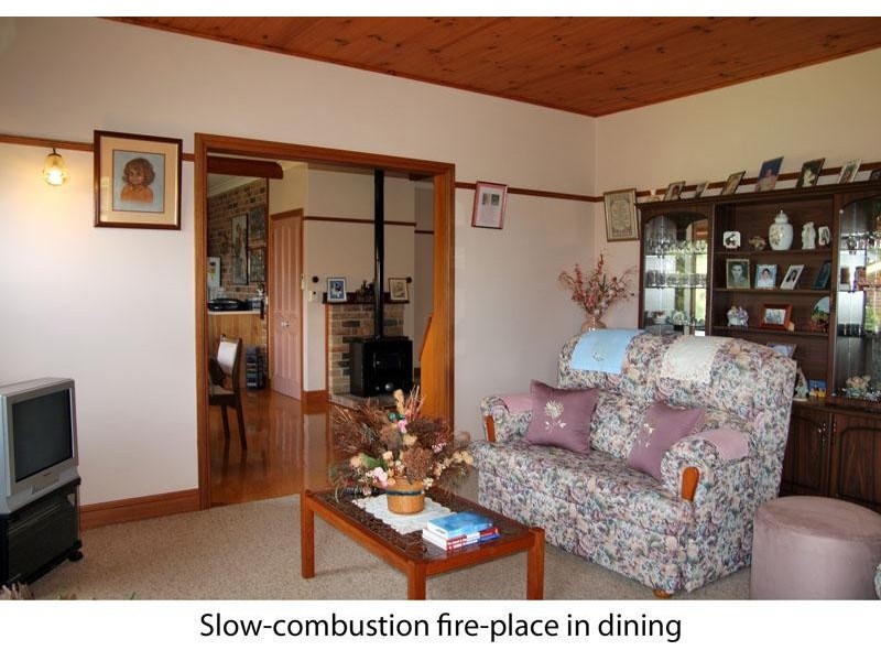 35 Garside  Rd, Mollymook NSW 2539