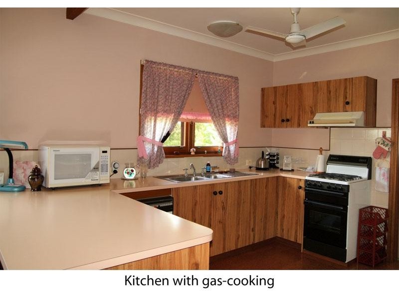 35 Garside  Rd, Mollymook NSW 2539