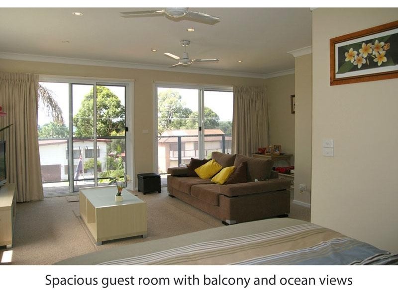 6 Driver Ave, Mollymook NSW 2539