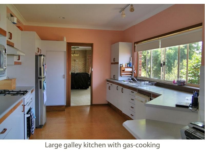 33 Garside Rd, Mollymook NSW 2539