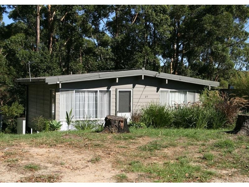 27 Ross Ave, Narrawallee NSW 2539