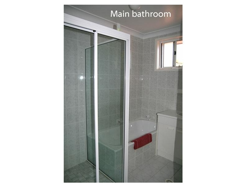 11 Bond Pl, Mollymook NSW 2539