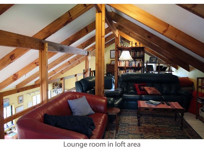 7  Virgo Pl, Narrawallee NSW 2539