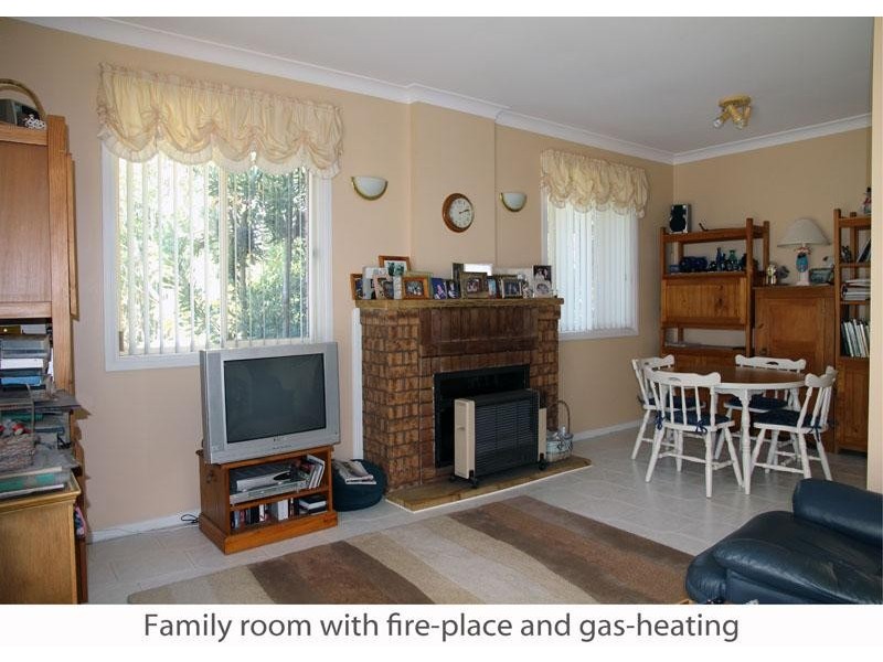 92 Leo Dr, Narrawallee NSW 2539