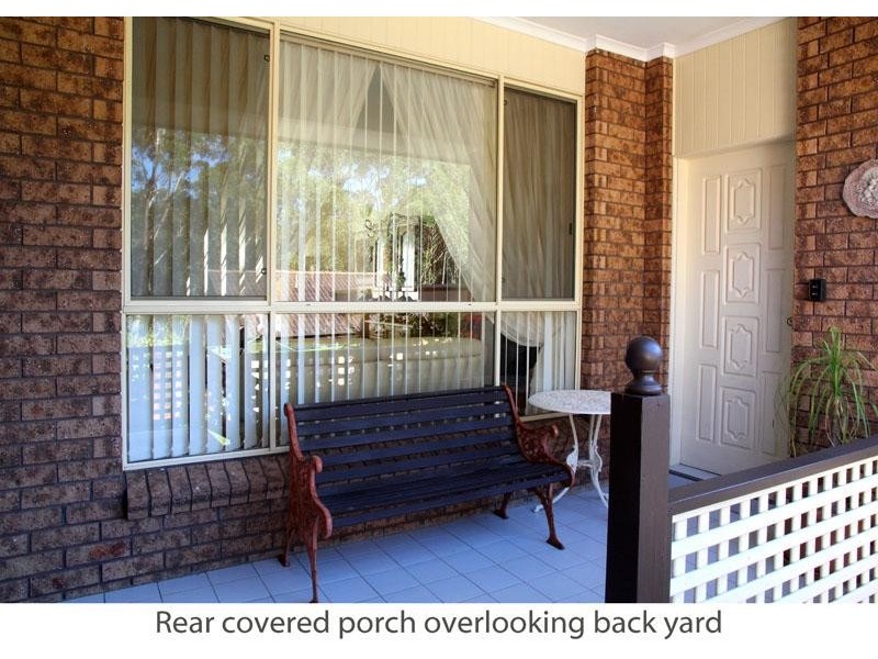 92 Leo Dr, Narrawallee NSW 2539