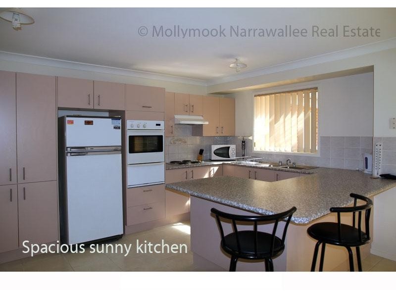 164 Leo Dr, Narrawallee NSW 2539