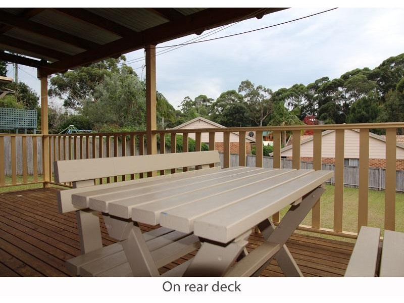76 Tallwood Ave, Mollymook NSW 2539