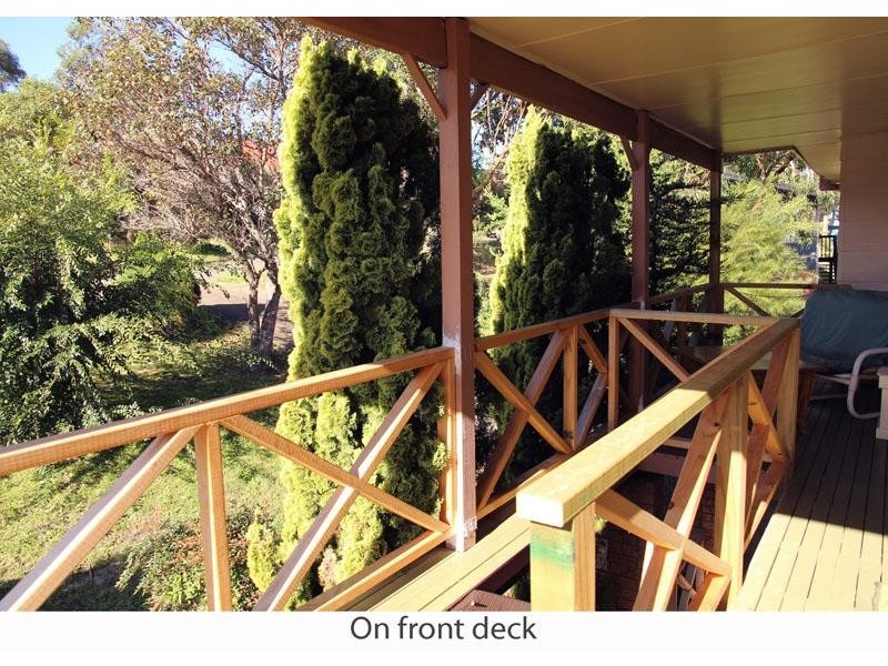 16 Bond Pl, Mollymook NSW 2539