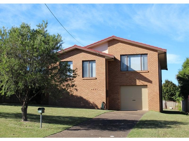 24  Jones  Ave, Mollymook NSW 2539