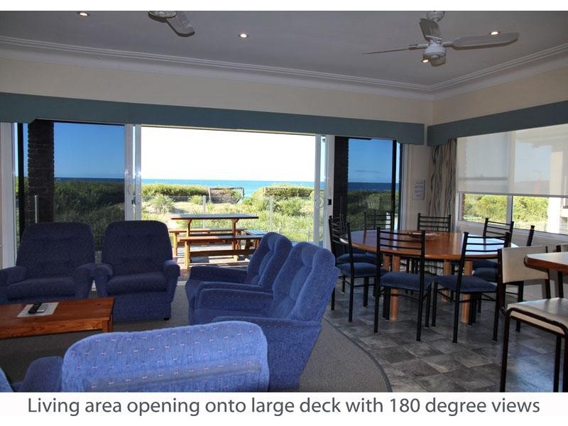 78 Mitchell Pde, Mollymook NSW 2539