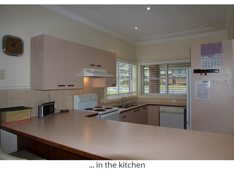 78 Mitchell Pde, Mollymook NSW 2539