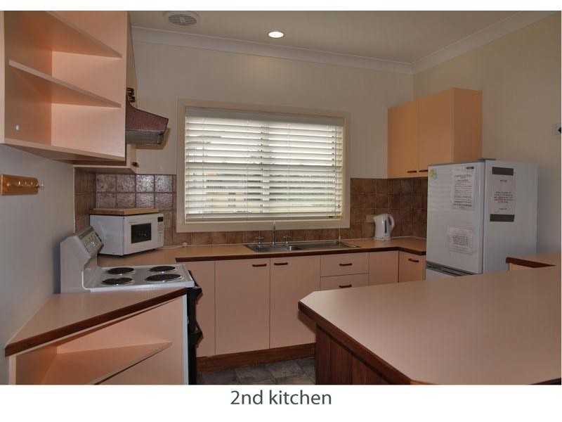 78 Mitchell Pde, Mollymook NSW 2539