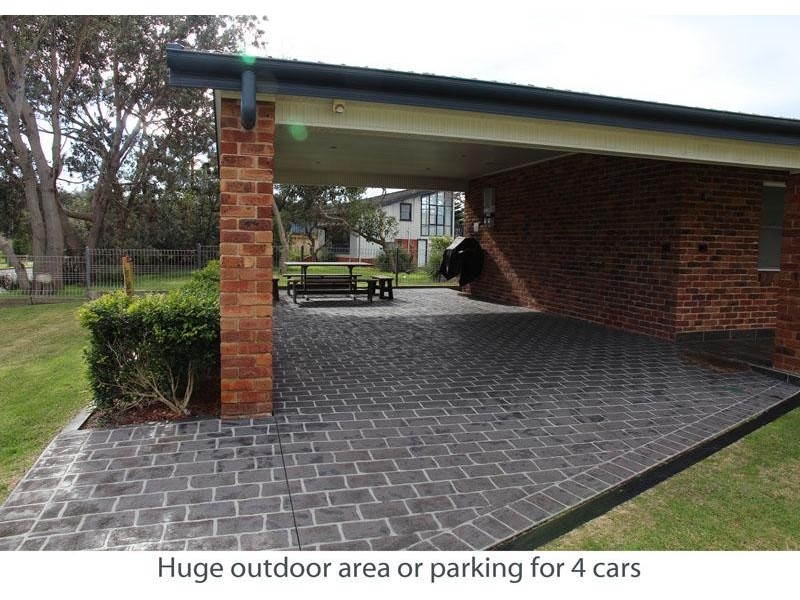 78 Mitchell Pde, Mollymook NSW 2539