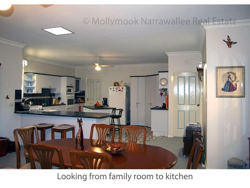 11 Blake  Pl, Narrawallee NSW 2539