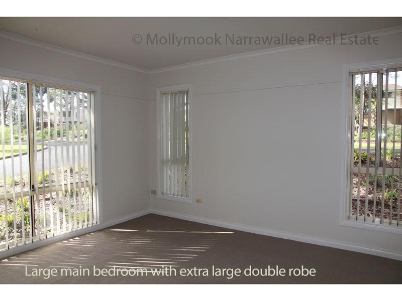 21 Ross Ave, Narrawallee NSW 2539