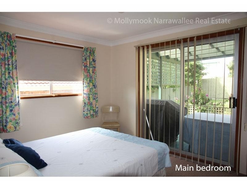 36 Ross Ave, Narrawallee NSW 2539