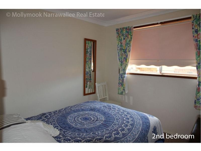 36 Ross Ave, Narrawallee NSW 2539
