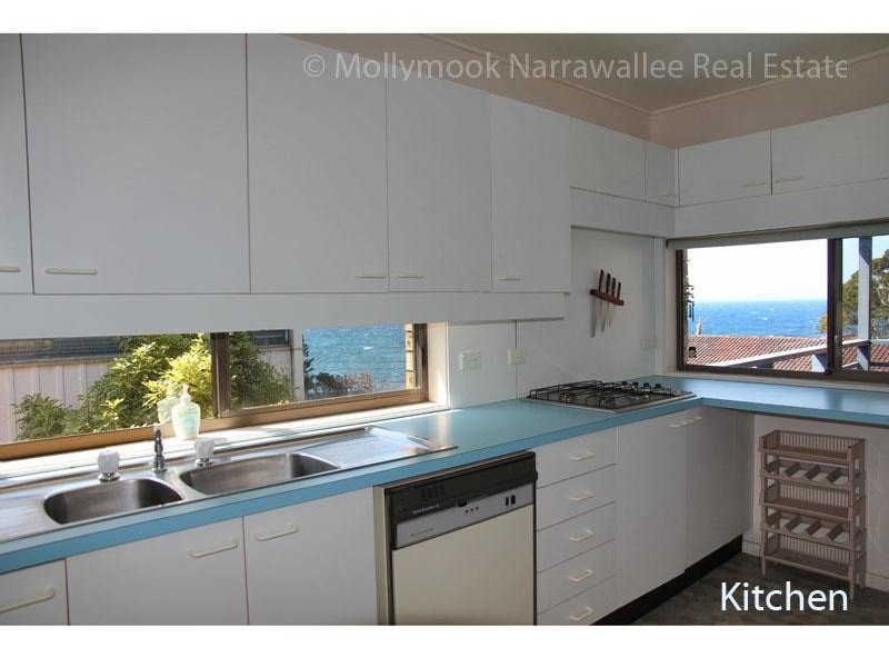 22 Shipton Cres, Mollymook NSW 2539