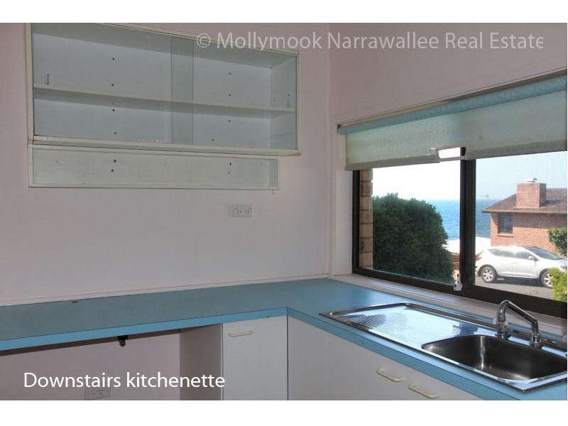 22 Shipton Cres, Mollymook NSW 2539