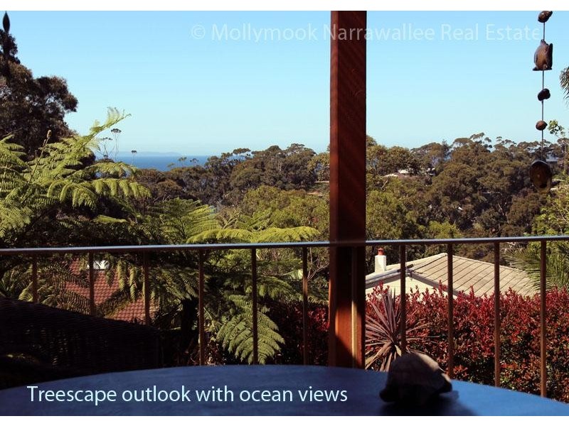 22 Hilltop Cres, Mollymook NSW 2539