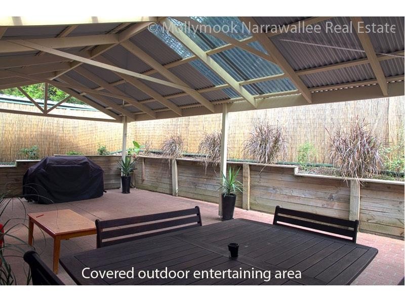 20 Scorpio Gr, Narrawallee NSW 2539