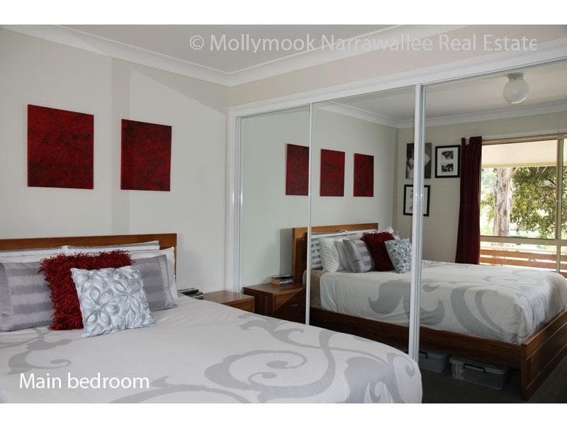 20 Scorpio Gr, Narrawallee NSW 2539