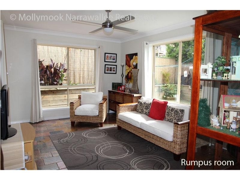 20 Scorpio Gr, Narrawallee NSW 2539