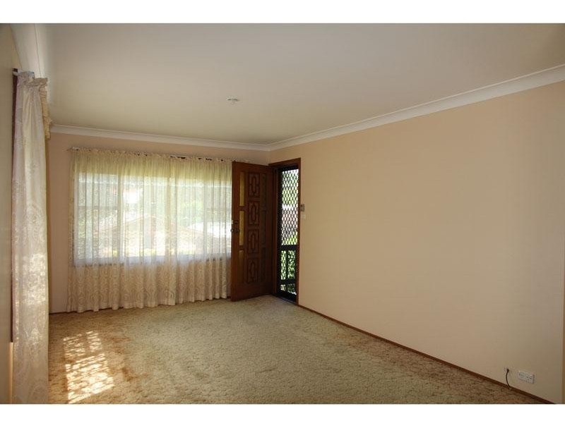 9 Woodglen Cres, Mollymook NSW 2539