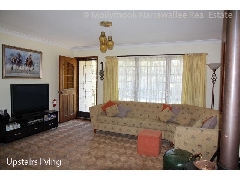 12 Bangalow  St, Narrawallee NSW 2539