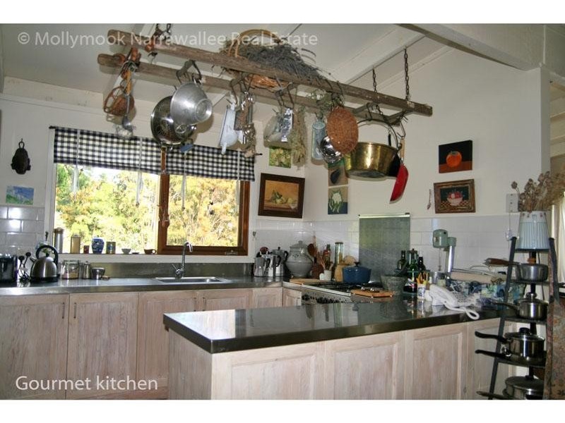 7 Anker Ave, Mollymook NSW 2539