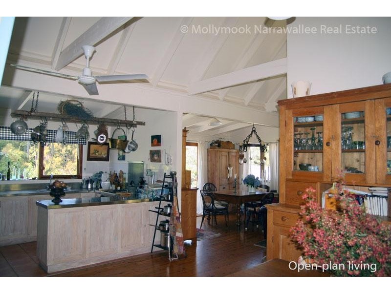 7 Anker Ave, Mollymook NSW 2539