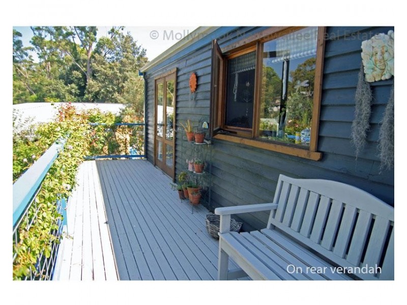 7 Anker Ave, Mollymook NSW 2539